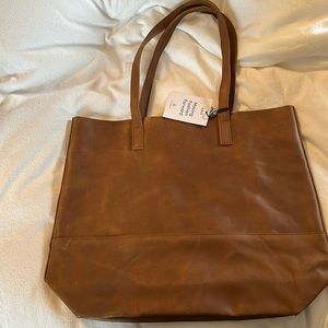 NWT. Able Mamuye tote. Beautiful brown leather